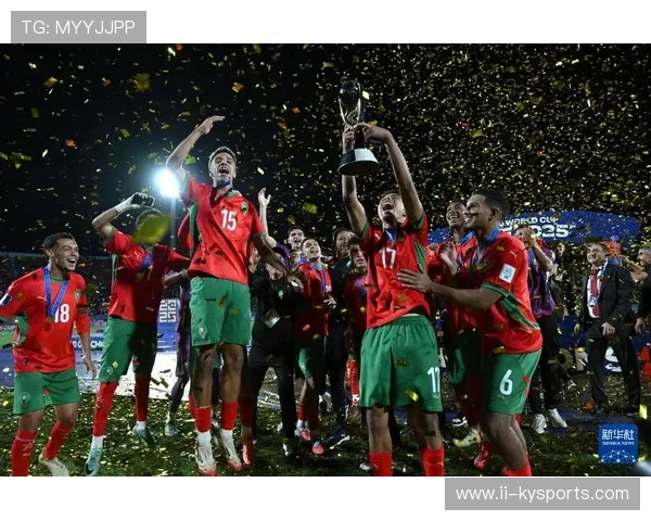 摩洛哥队在巴黎奥运会男足比赛中多次利用边路进攻，摩洛哥著名足球运动员